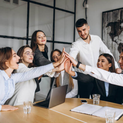Груповий корпоративний wellbeing захід | IN-Person Corporate